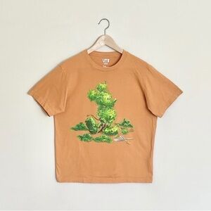 Uniqlo x Disney Mickey Mouse Topiary
Tree Graphic Orange T Shirt Adult Medium
